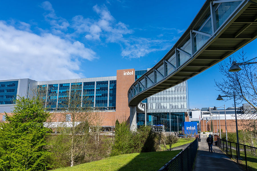 Intel tái cấu trúc đội ngũ quản lý, bổ nhiệm giám đốc chuyên trách về mảng AI